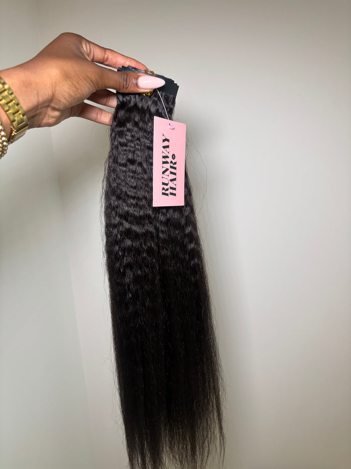 Kinky Straight Seamless Clip-In Extensions - 18" / Natural Black